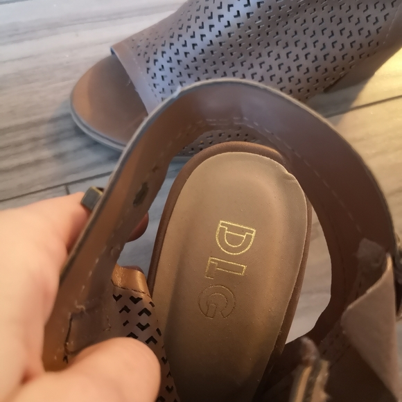 DLG Peep-toed summer heel - Picture 2 of 2